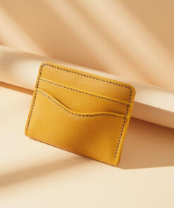 Porte-Cartes en Cuir Végétal – Couleur Miel